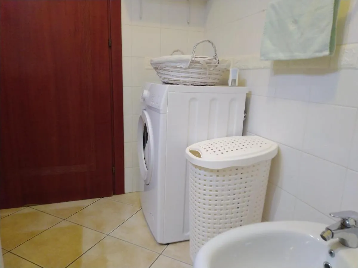 Rami Di Corallo Appartamento Con Parcheggio Privato ---------- Pula 0*,  Italy
