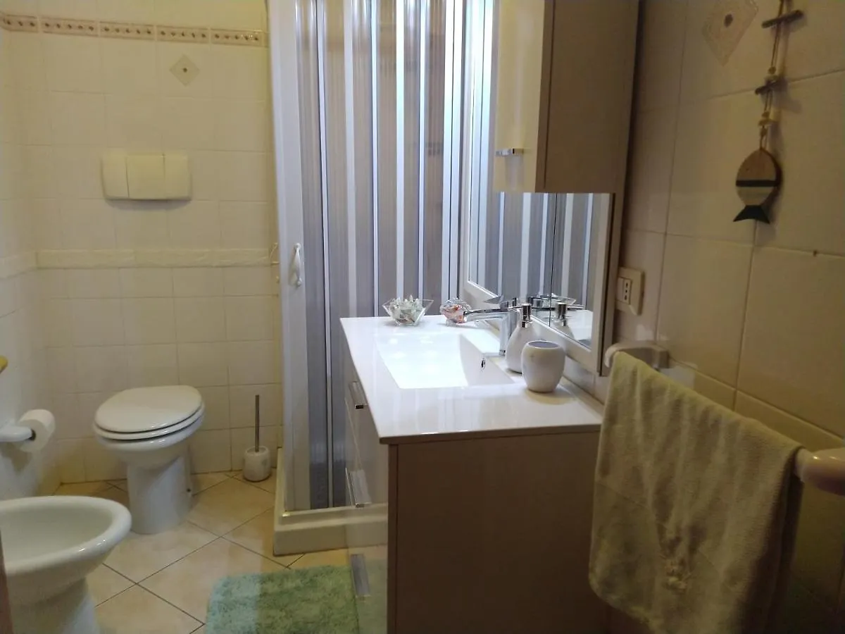Rami Di Corallo Appartamento Con Parcheggio Privato ---------- Pula Italy