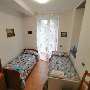 https://casa-del-leone.hotelitalianriviera.com