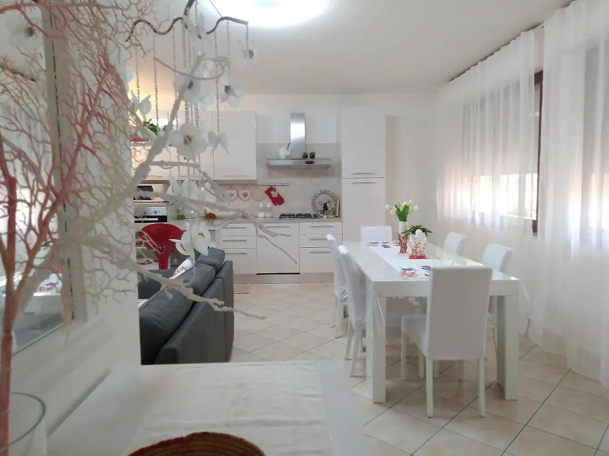 פולה Rami Di Corallo Appartamento Con Parcheggio Privato ----------