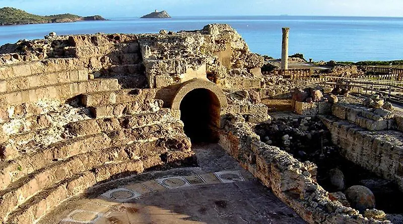 Rami di Corallo Appartamento con Parcheggio Privato. Pula